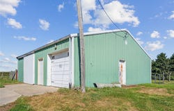 7294 IA 14 Highway E, Newton, IA 50208