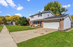 1019 Clearview Drive, Flushing, MI 48433