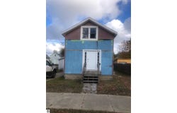 162 Harrison Street, Manistee, MI 49660