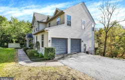 90 KERR Road, READING, PA 19606