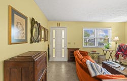 849 SE Celtic Avenue, Port Saint Lucie, FL 34983