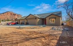 236 E 200 N, Kanab, UT 84741