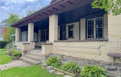 3369 Francisco Street, Sheraden, PA 15204
