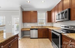 1017 Central Park Circle, Davidson, NC 28036