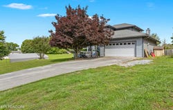 1290 Fairway Drive, Loudon, TN 37774