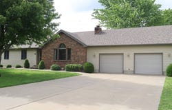 200 North Blair Drive, Stockton, MO 65785