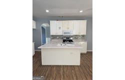 117 Rendition Drive, Mcdonough, GA 30253