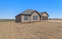 986 Co Rd 31, Killen, AL 35645