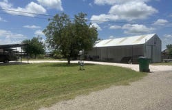 1109 Ashley Avenue, Llano, TX 78643