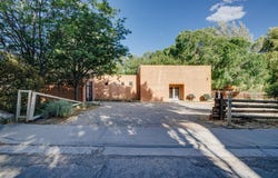 107 Morada, Taos, NM 87571