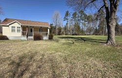 3837 CEDAR LANE RD, KENTS STORE, VA 23084