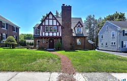 30 W End Avenue, New Britain, CT 06052