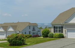 281 Rolling Hill Road, Portsmouth, RI 02871