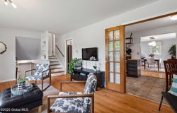 11 Greenock Road, Bethlehem, NY 12054