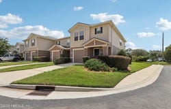 1500 CALMING WATER Drive unit: 4706, Fleming Island, FL 32003