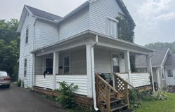 1667 Summit Street, Springfield, OH 45503