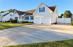904 Barrington Court, Chesapeake, VA 23322