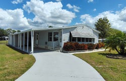 6786 YEDRA AVE, Fort Pierce, FL 34951