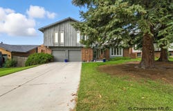 5620 BLUE BLUFF, Cheyenne, WY 82009