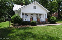 111 S Cedar St, Maryville, TN 37803