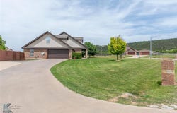 102 Wait Station Avenue, Tuscola, TX 79562