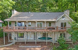 1077 Frog Pond Road, Hiawassee, GA 30546