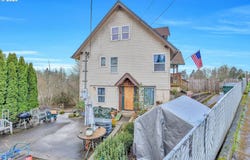 2907 COLUMBIA HEIGHTS Rd, Longview, WA 98632