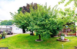 2 W REDMONT ROAD, WILMINGTON, DE 19804