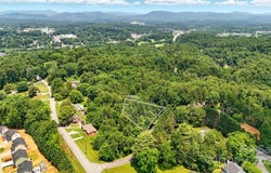 205 Buckingham Court SW unit: 25, Lenoir, NC 28645