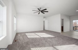 1005 LEVI RD, GREEN BAY, VA 23942