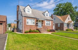1328 Lincrest Ter, Union Twp., NJ 07083-3932