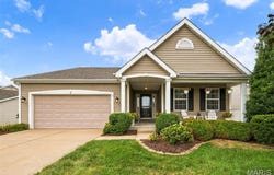 11 Lambeth Lane, Dardenne Prairie, MO 63368