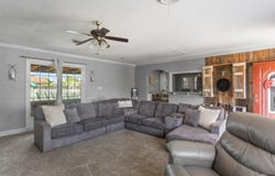 1136 W Cinderella Dr, Pampa, TX 79065