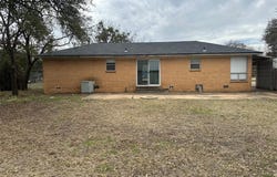 1121 E Coke, Hamilton, TX 76531