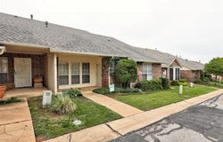 2320 Glenrock, Edmond, OK 73012