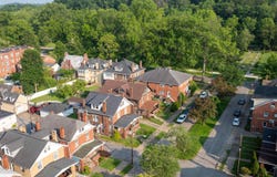 1234 9th Street, Huntington, WV 25701