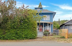 271 E FOURTH AVE, Sutherlin, OR 97479