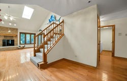 2143 N Juniper Lane, Arlington Heights, IL 60004