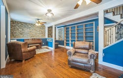 36952 CHARLES TOWN PIKE, HILLSBORO, VA 20132