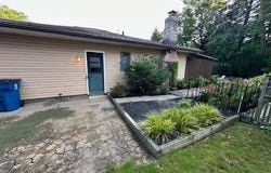 5785 Royal Drive, Willoughby, OH 44094