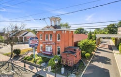 425 STEINWEHR Avenue, GETTYSBURG, PA 17325