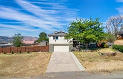 22150 Buena Vista Street, Tehachapi, CA 93561