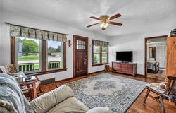 821 Cleveland Road, Ravenna, OH 44266