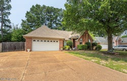 9293 Bryant Trent Boulevard, Olive Branch, MS 38654