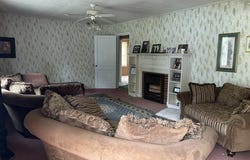 236 Barnes St, Abbeville, GA 31001