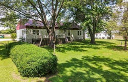 735 SHARP Road, Anna, IL 62906