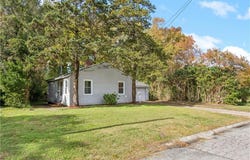 8227 Andrew Lane, Norfolk, VA 23505