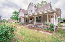 111 CANADA ST, Jacksonville, TX 75766