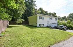 3 Malo Street, Lewiston, ME 04240