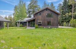 6450 W HECK-OF-A-HILL Road, Wilson, WY 83014